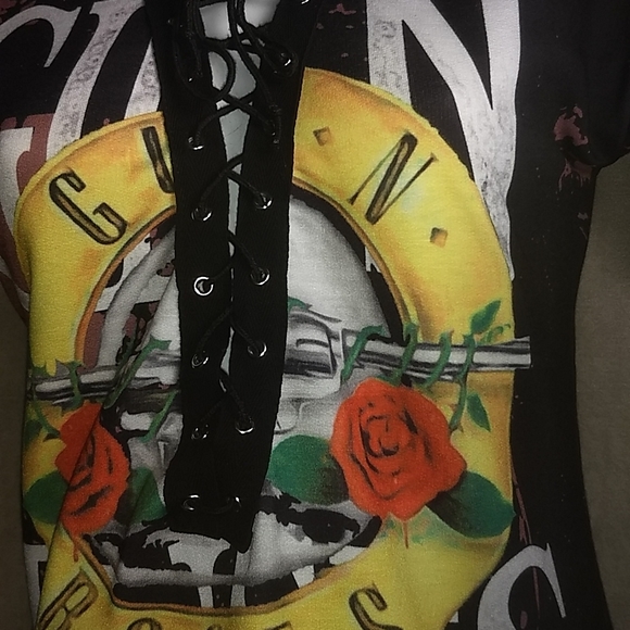 Guns N Roses lace up lined t. - Picture 2 of 5